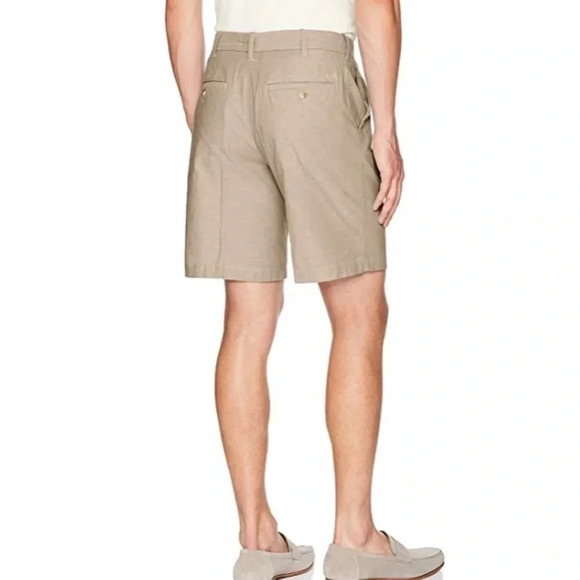 IZOD Bermuda Golf Shorts Newport Oxford 42 Waist NWT - Picture 2 of 11